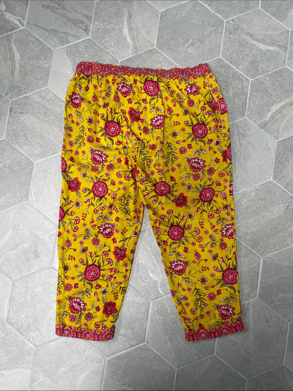 Sundance Floral Block Print Crop Pants | Medium | Boho Drawstring Cotton Blend - Picture 5 of 6